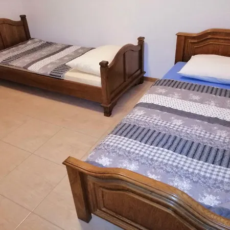 Apartamento Ema